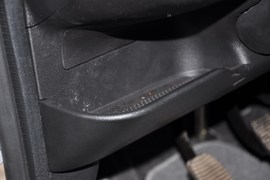 2010款众泰朗悦1.6L