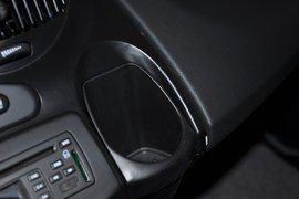 2010款众泰朗悦1.6L