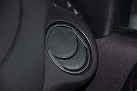 2010款众泰朗悦1.6L