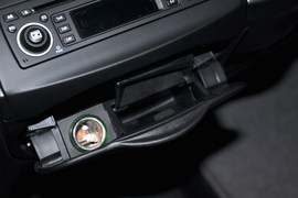 2010款众泰朗悦1.6L