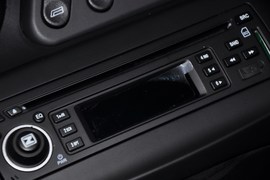 2010款众泰朗悦1.6L