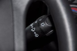 2010款众泰朗悦1.6L