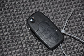 2010款众泰朗悦1.6L