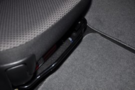 2010款众泰朗悦1.6L