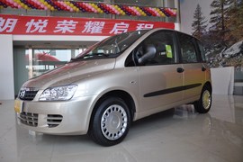 2010款众泰朗悦1.6L