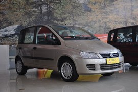 2010款众泰朗悦1.6L