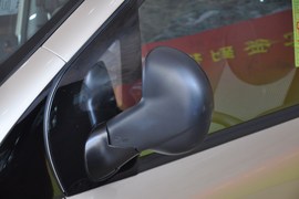 2010款众泰朗悦1.6L