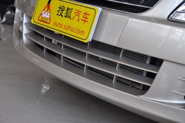 2010款众泰朗悦1.6L