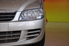 2010款众泰朗悦1.6L