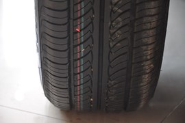 2010款众泰朗悦1.6L