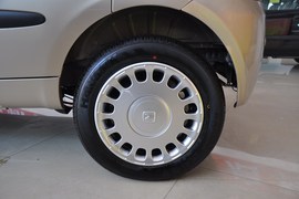 2010款众泰朗悦1.6L