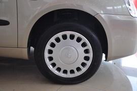 2010款众泰朗悦1.6L