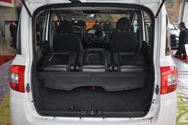 2010款众泰朗悦1.6L