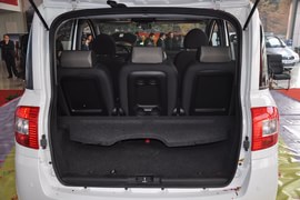 2010款众泰朗悦1.6L