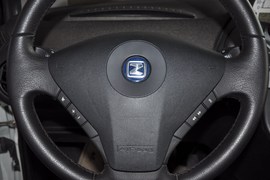 2010款众泰朗悦1.6L