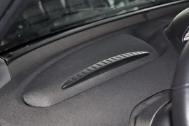 2010款众泰朗悦1.6L