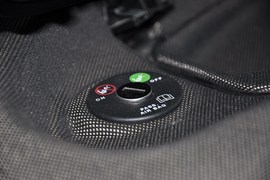 2010款众泰朗悦1.6L