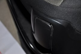 2010款众泰朗悦1.6L