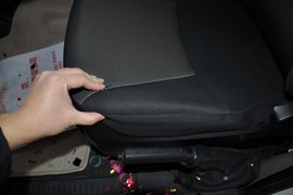 2010款众泰朗悦1.6L