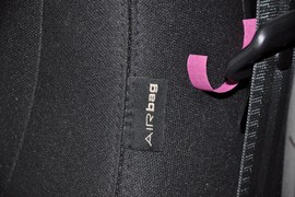 2010款众泰朗悦1.6L