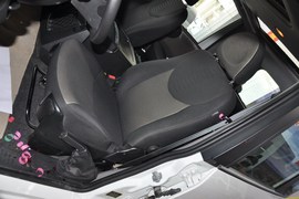 2010款众泰朗悦1.6L