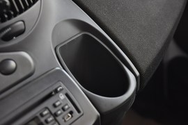 2010款众泰朗悦1.6L