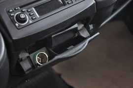 2010款众泰朗悦1.6L