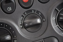 2010款众泰朗悦1.6L