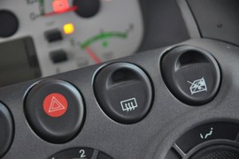 2010款众泰朗悦1.6L