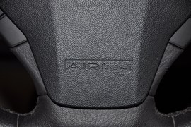 2010款众泰朗悦1.6L