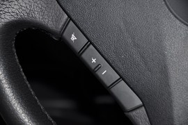 2010款众泰朗悦1.6L