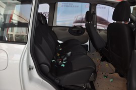 2010款众泰朗悦1.6L