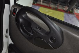 2010款众泰朗悦1.6L