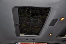 2010款众泰朗悦1.6L