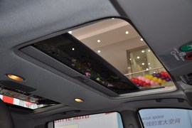 2010款众泰朗悦1.6L