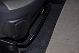 2010款众泰朗悦1.6L