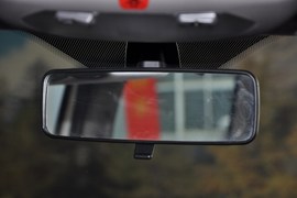 2010款众泰朗悦1.6L