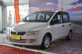 2010款众泰朗悦1.6L