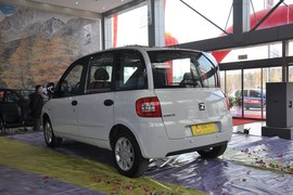 2010款众泰朗悦1.6L