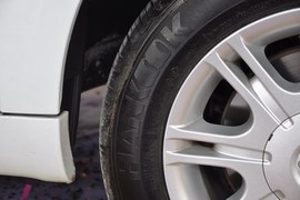 2010款众泰朗悦1.6L