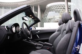 2011款TT敞篷版到店实拍