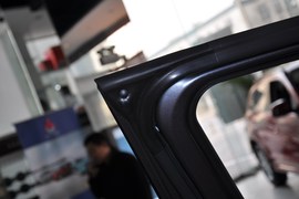 2010款三菱欧蓝德劲界2.4时尚四驱版实拍