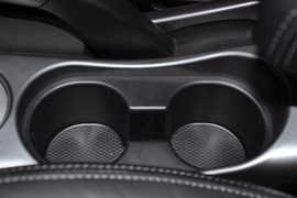 2010款三菱欧蓝德劲界2.4时尚四驱版实拍