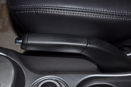 2010款三菱欧蓝德劲界2.4时尚四驱版实拍