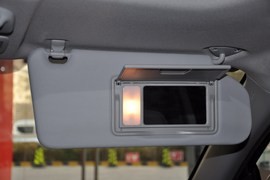 2010款三菱欧蓝德劲界2.4时尚四驱版实拍