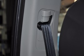 2010款三菱欧蓝德劲界2.4时尚四驱版实拍