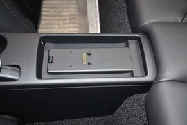 2011款奥迪TTS