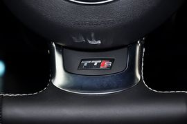 2011款奥迪TTS