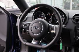 2011款奥迪TTS