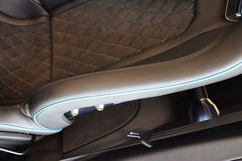 2011款宾利欧陆SuperSports